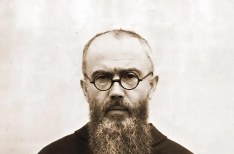 Cytaty św. Maksymiliana Kolbego o Maryi, które inspirują do głębszej wiary