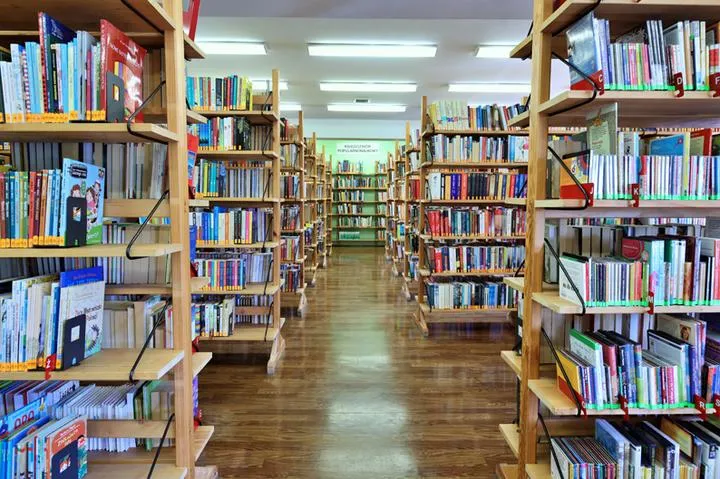 Procedura oddawania książek